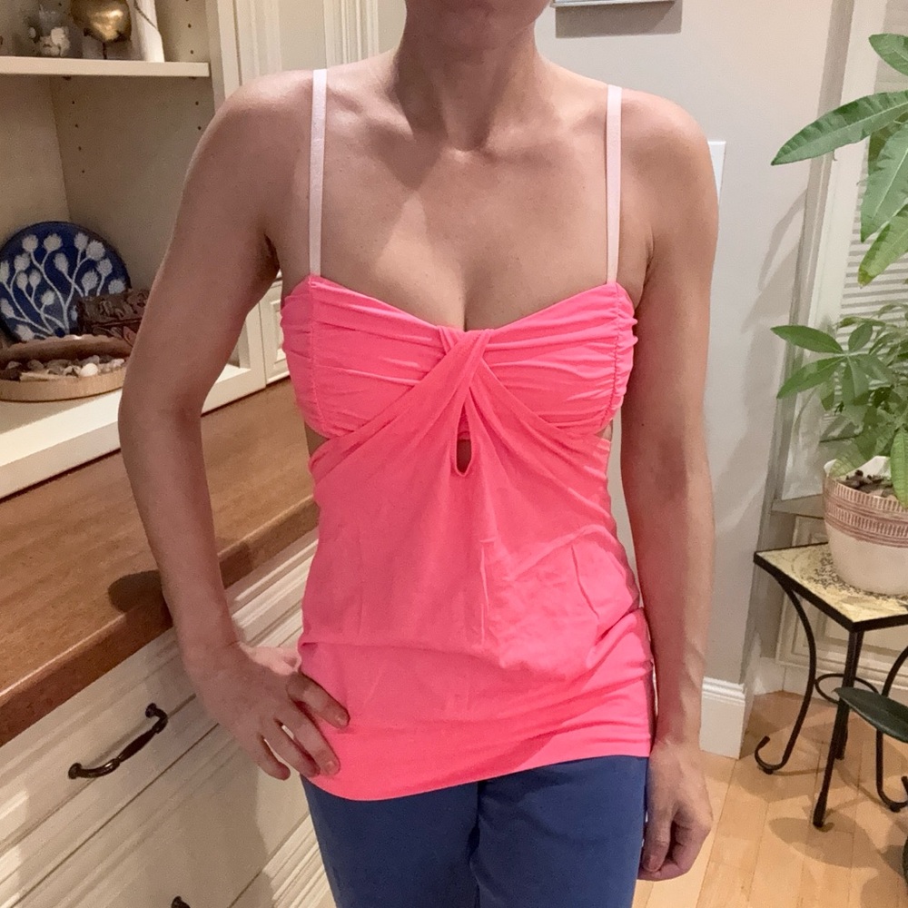 Lululemon yoga shirt